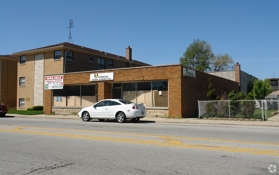 More Photos Of 12534 S Ashland Ave, Calumet Park Freestanding For Lease