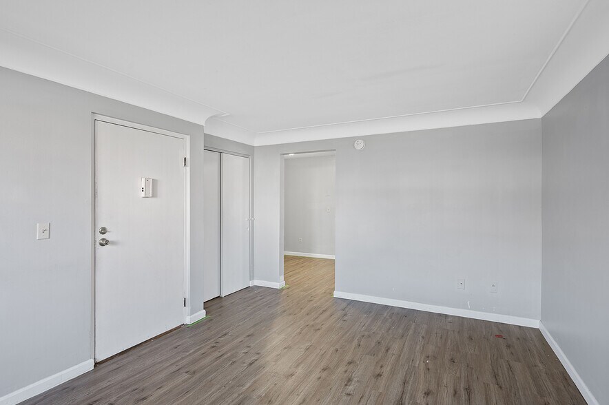 More Photos Of 325 Pike St, Reading Apartments For Sale