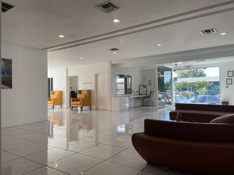 More Photos Of Unit B - 2828 Monterey Hwy, San Jose Land For Lease