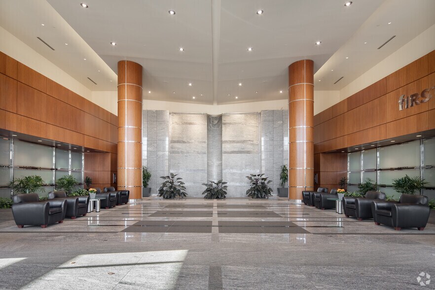 More Photos Of 225 Pictoria Dr, Springdale Office For Lease