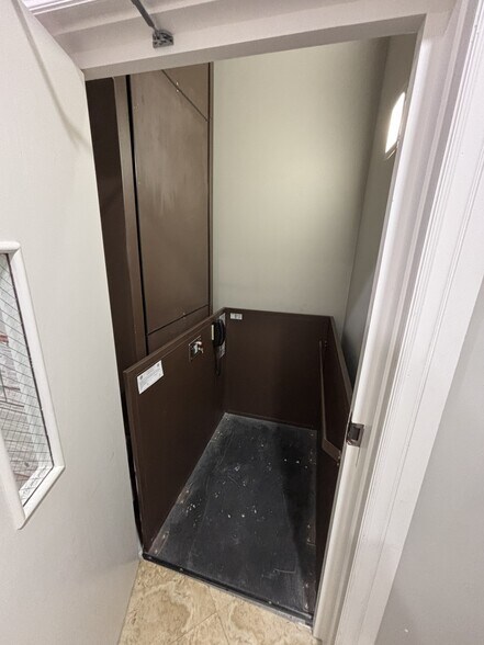 More Photos Of 1220 N Spencer St, Mesa Office For Lease