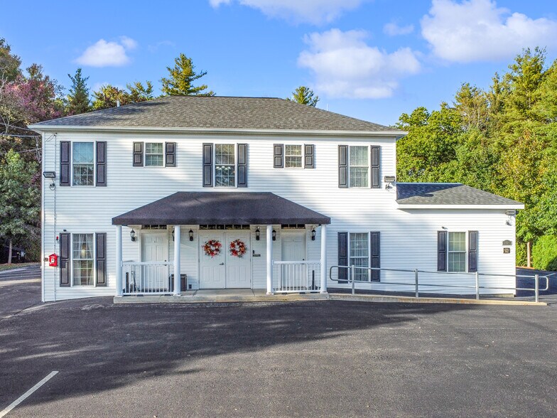 More Photos Of 1400 Broadway Rd, Dracut Flex For Sale