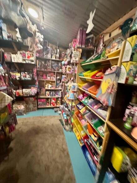 More Photos Of 1042 Old Crouch Rd, Garden Valley Freestanding For Sale