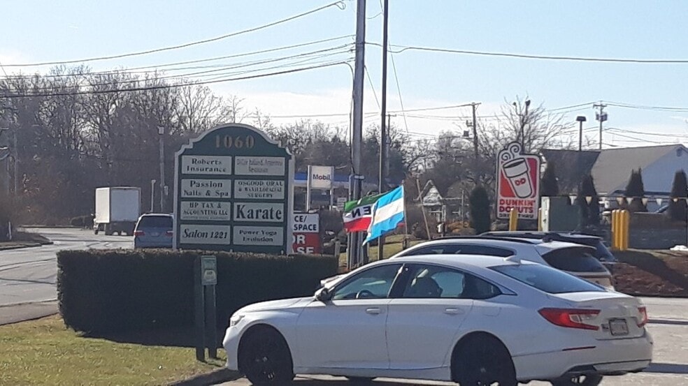 More Photos Of 1060 Osgood St, North Andover Storefront Retail Office For Lease