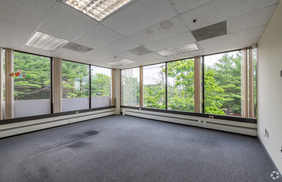 Photo of 2nd Floor Ste 2-02/2-03