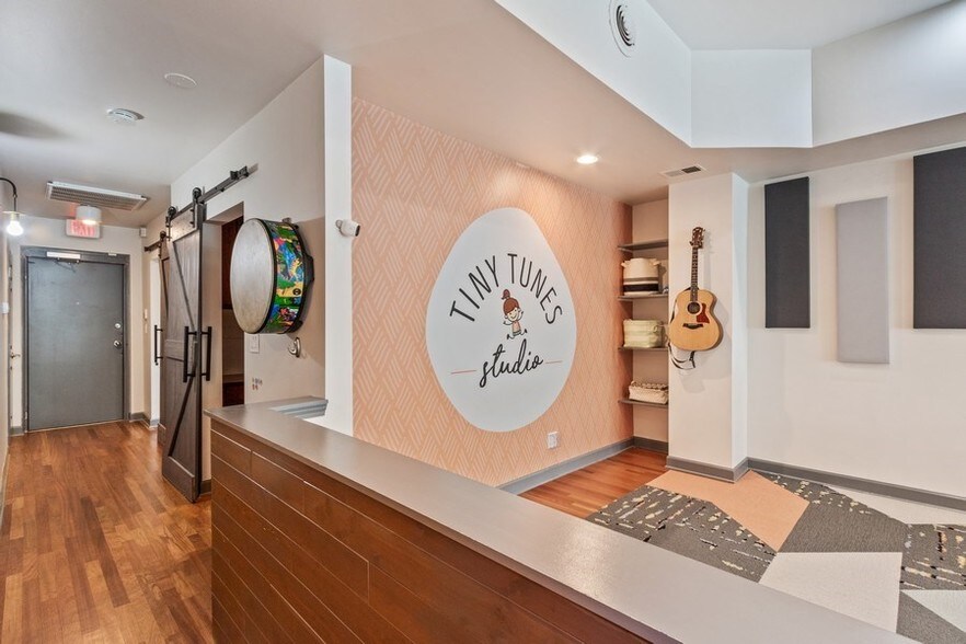 More Photos Of 67-79 E 16th St, Chicago Apartments For Sale