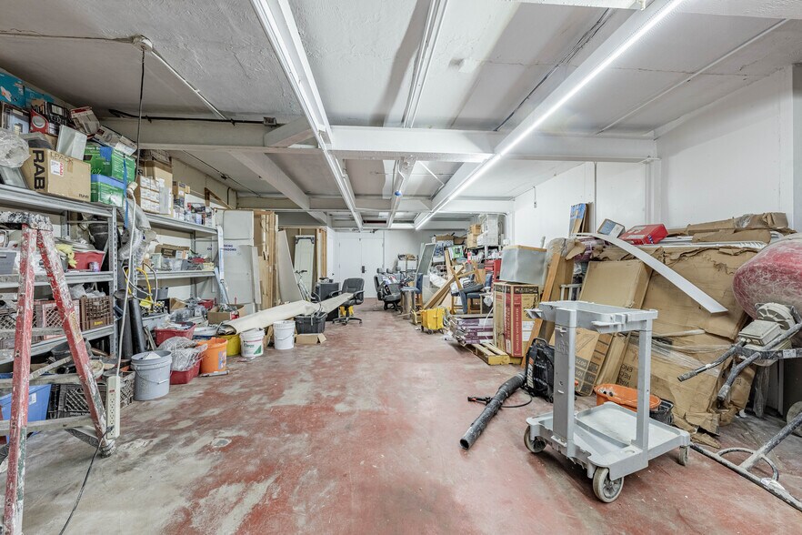 More Photos Of 13039 S Division St, Blue Island Manufacturing For Sale