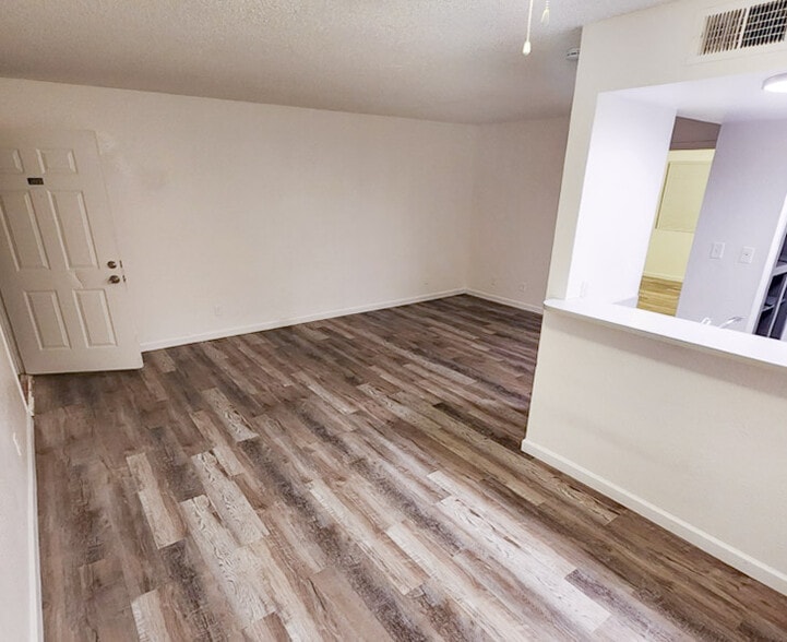 More Photos Of 434 River Glen Dr, Bullhead City Apartments For Sale