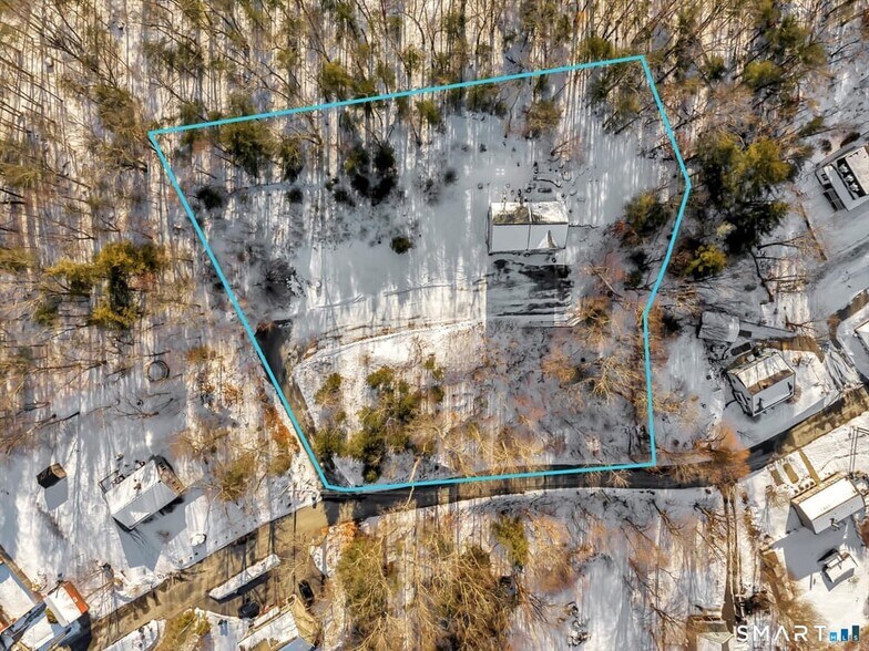 More Photos Of 115 Groveland Ave, Putnam Apartments For Sale