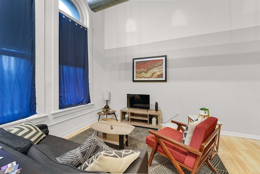 More Photos Of , Saint Louis Multifamily For Sale