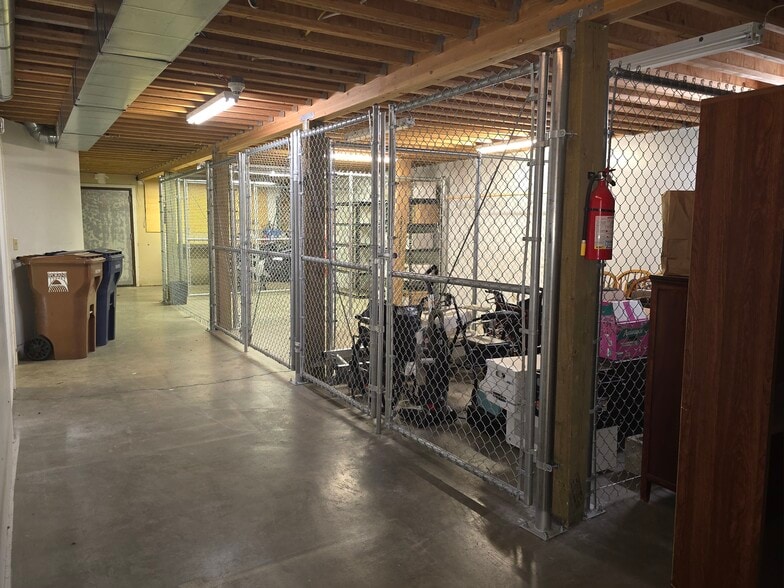 More Photos Of 2702 N Perry St, Spokane Office Residential For Lease