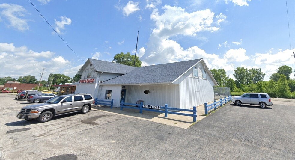 More Photos Of 906 E 5th St, Marysville Office For Sale