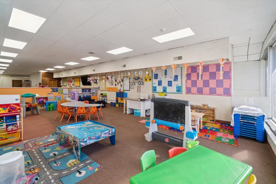 More Photos Of 4248 N 76th St, Milwaukee Storefront Retail Residential For Sale