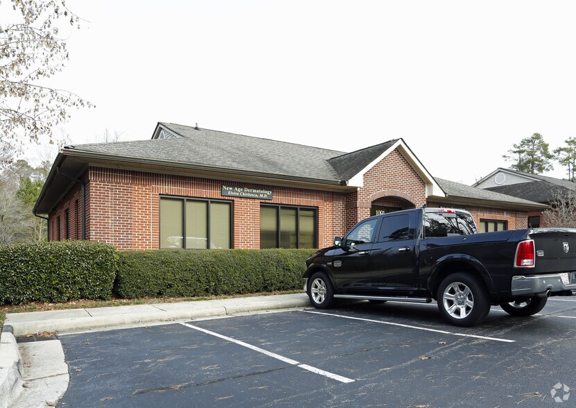 More Photos Of 1091 Pemberton Hill Rd, Apex Medical For Lease