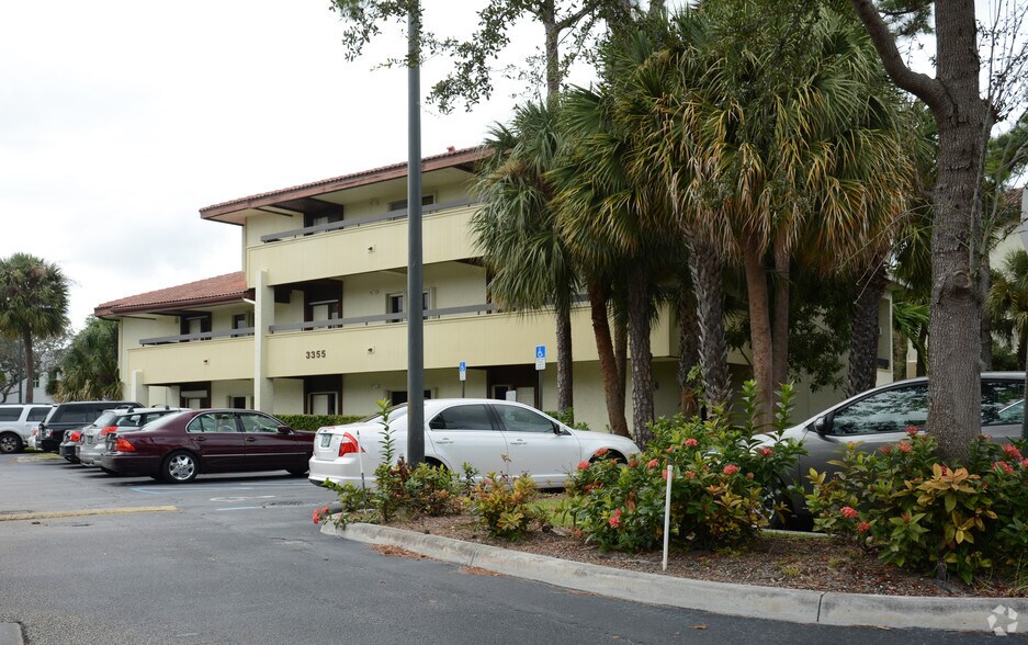 More Photos Of 3355 Burns Rd, Palm Beach Gardens Medical For Lease