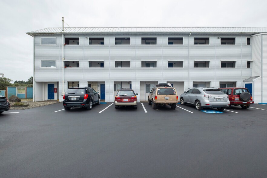 More Photos Of 605 Point Brown Ave NW, Ocean Shores Apartments For Sale