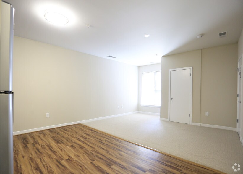 More Photos Of 4020 Minnesota Ave NE, Washington Apartments For Lease