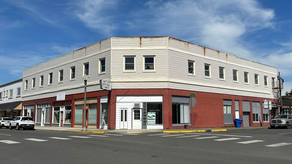 Primary Photo Of 408 Pacific Ave S, Kelso Storefront For Lease
