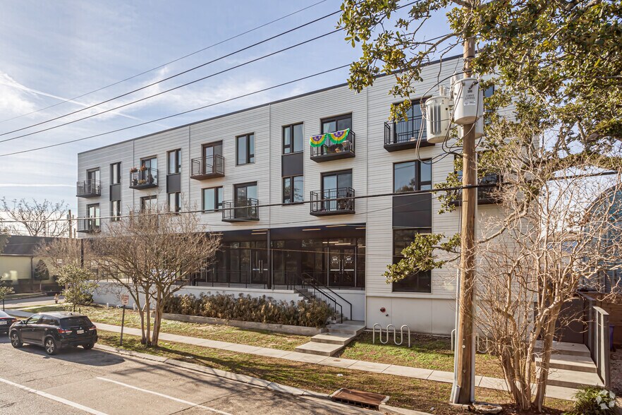 More Photos Of 3100 Banks St, New Orleans Apartments For Sale