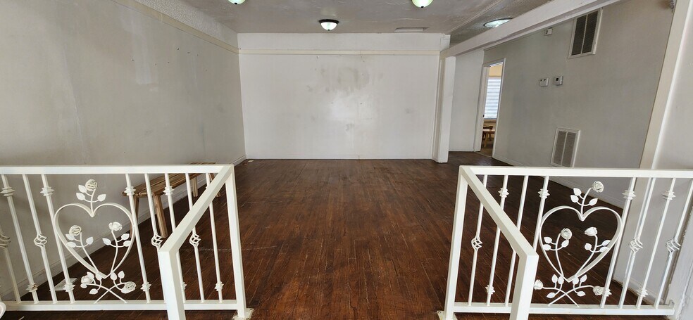 More Photos Of 608 S 6th St, Las Vegas Medical For Sale