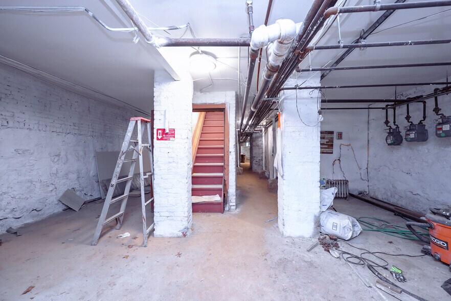 More Photos Of 543 49th St, Brooklyn Apartments For Sale
