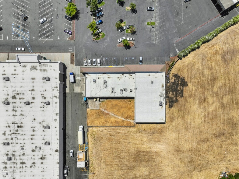 More Photos Of 8363-8383 Folsom Blvd, Sacramento Storefront For Sale