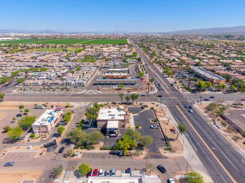 More Photos Of 7510 W Lower Buckeye Rd, Phoenix Freestanding For Lease