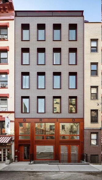 Primary Photo Of 246 W 16th St, New York Storefront Retail Residential For Lease