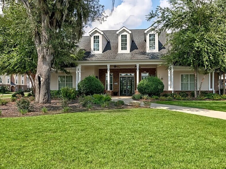 More Photos Of 1300 Independence Place Dr, Hinesville Apartments For Sale