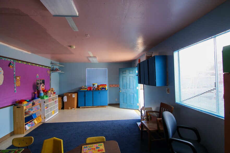 More Photos Of 1133 Piedmont Rd, San Jose Schools For Sale