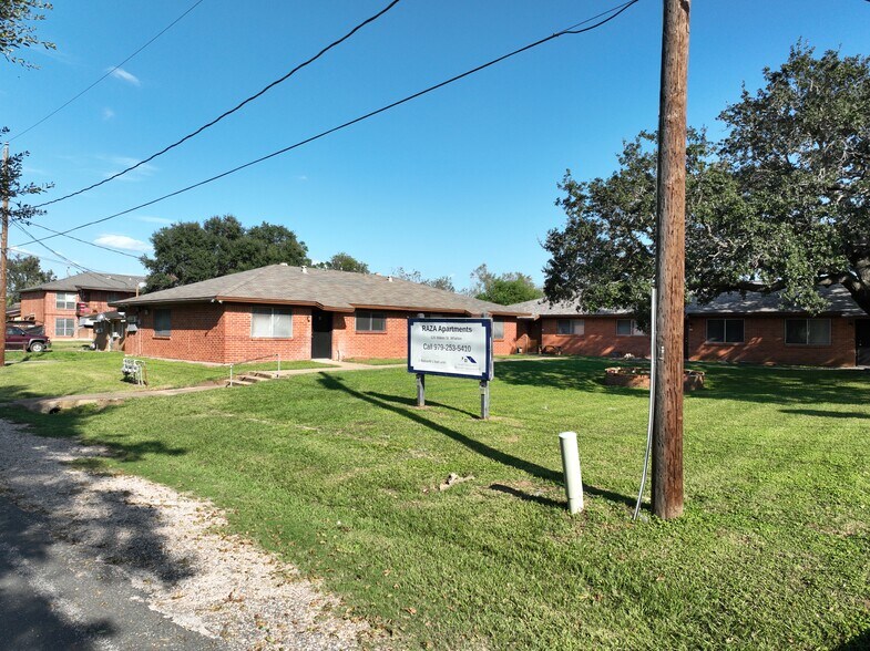 More Photos Of 526 Wilkes St, Wharton Apartments For Sale