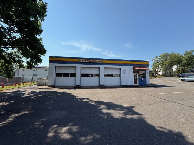 More Photos Of 175 Newington Ave, New Britain Auto Repair For Sale