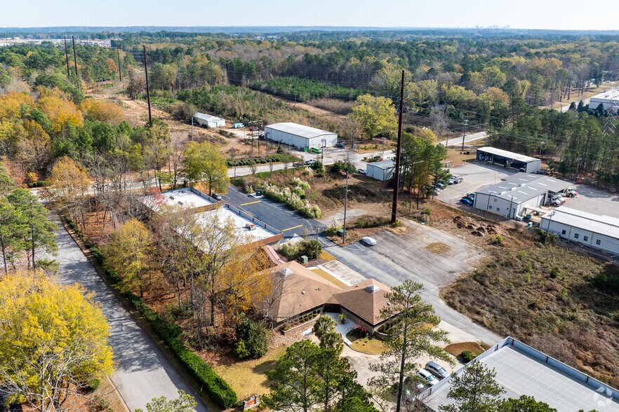 More Photos Of 2 Woodcross Dr, Columbia Medical For Sale