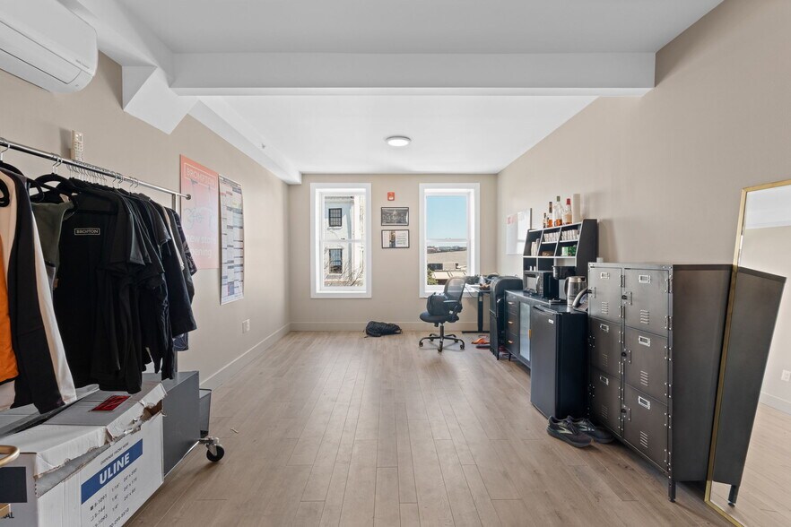 More Photos Of 1214 Wisconsin Ave NW, Washington Storefront Retail Office For Sale