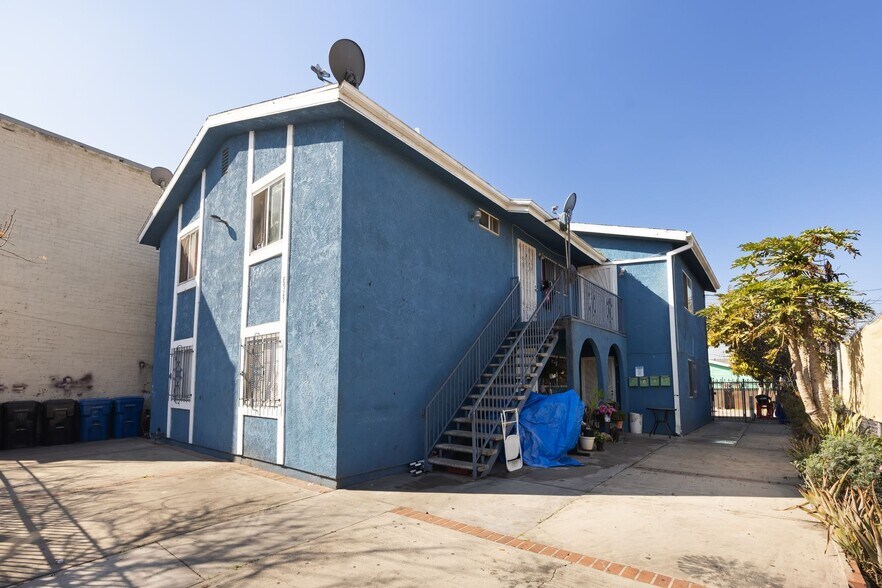 More Photos Of 8925 Broadway, Los Angeles Apartments For Sale