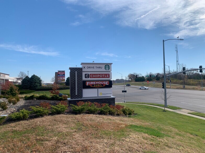 More Photos Of 8420-8660 N Madison St, Kansas City Unknown For Lease