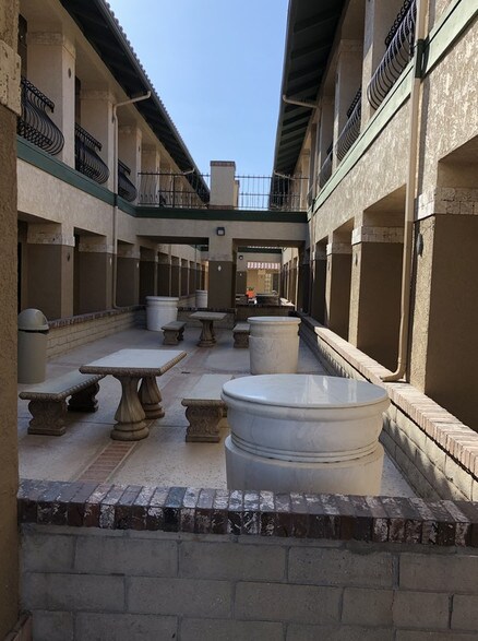 More Photos Of 81880 Dr Carreon Blvd, Indio Medical For Lease