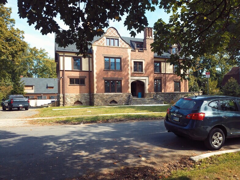 More Photos Of 5015 McKean Ave, Philadelphia Apartments For Sale