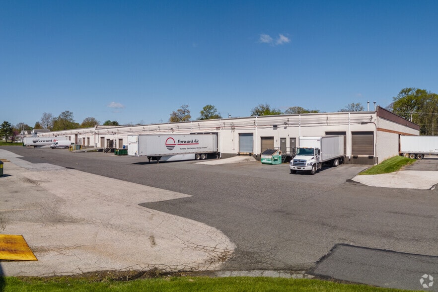 More Photos Of 201-212 Elmwood Ave, Sharon Hill Light Distribution For Lease