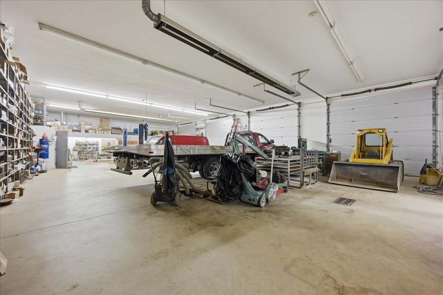 More Photos Of 17 Halls Mill Rd, Preston Manufacturing For Sale