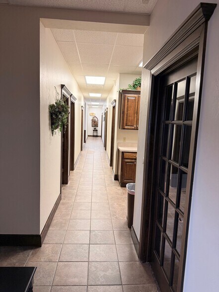 More Photos Of 3560 Macdonnell Dr, Norman Light Distribution For Lease