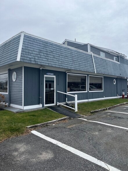 Primary Photo Of 451 Main St, Dennis Port Restaurant For Sale