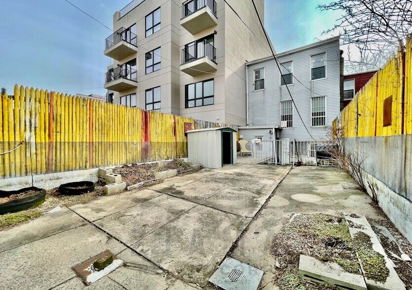 More Photos Of 1267 DeKalb Ave, Brooklyn Multifamily For Sale