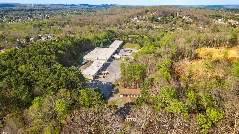 More Photos Of 355 Sequoia Rd NW, Cleveland Industrial For Lease