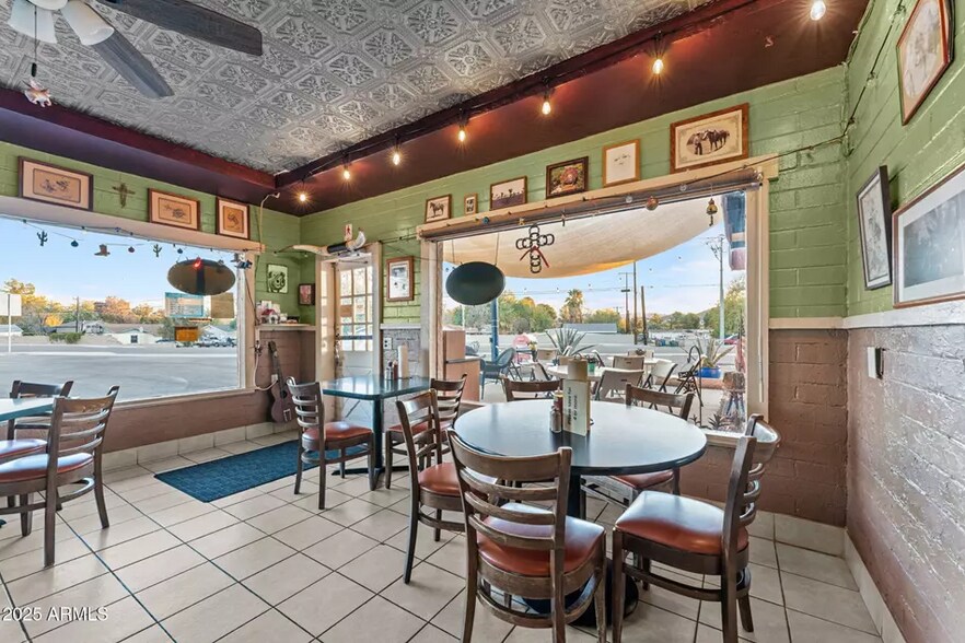 More Photos Of 686 N Tegner St, Wickenburg Restaurant For Sale