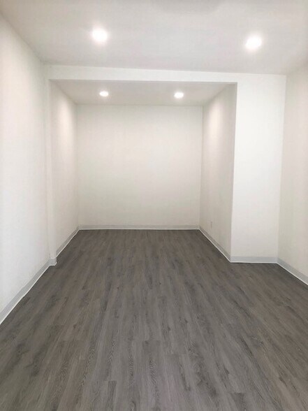 More Photos Of 6106-6112 Rita Ave, Huntington Park Storefront Retail Office For Lease