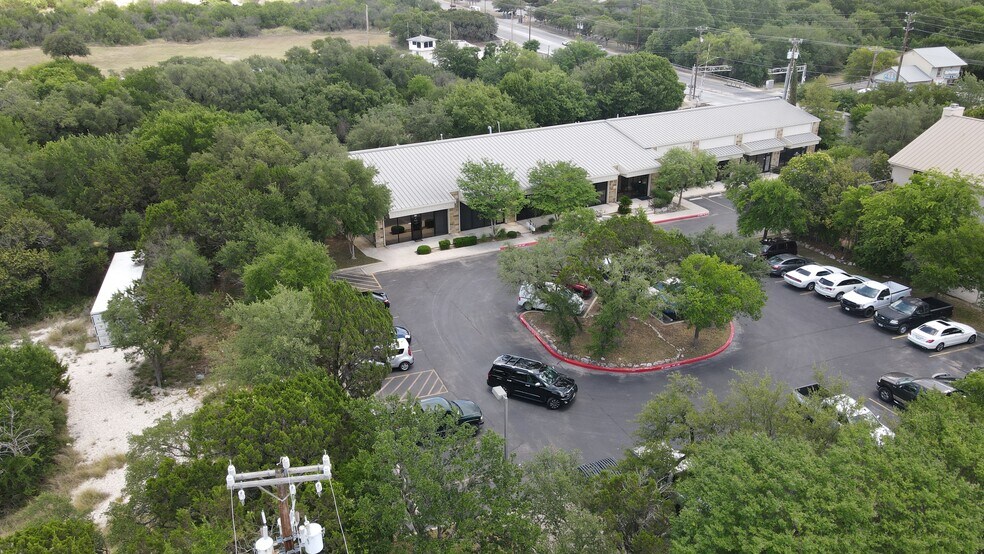 More Photos Of 12227 Huebner Rd, San Antonio Freestanding For Lease