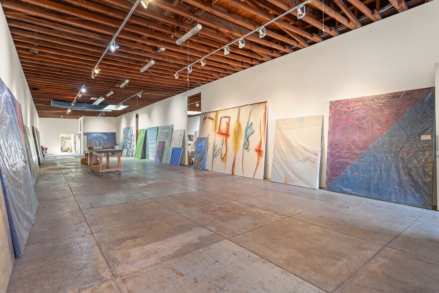 More Photos Of 1312 S Pacific Ave, San Pedro General Retail For Sale