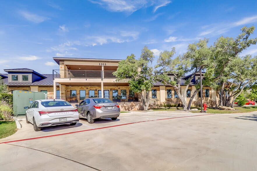 More Photos Of 1011 Wilson Ranch pl, Cedar Park Office For Lease