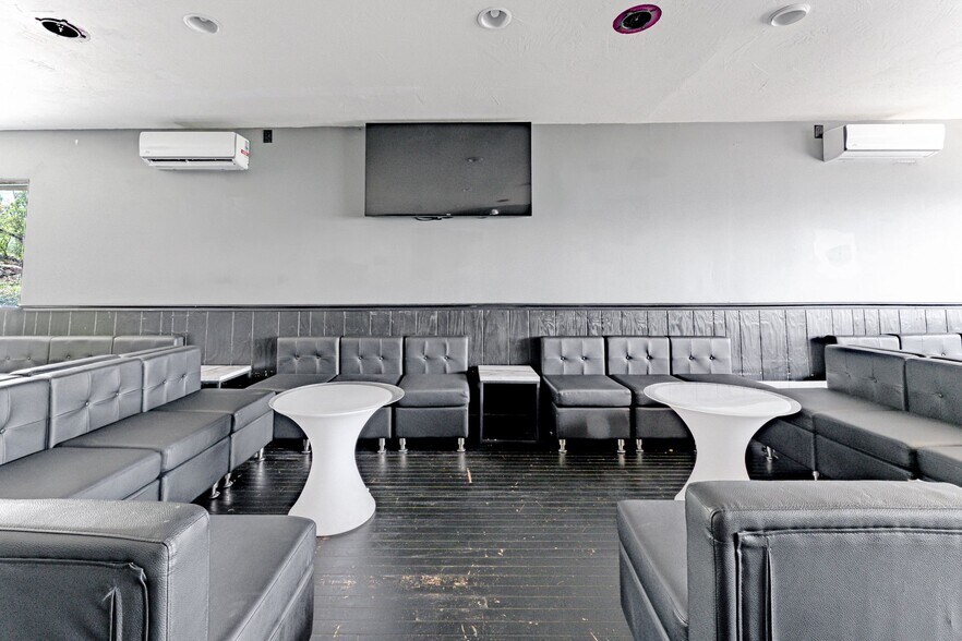 More Photos Of 936 E 8th Ave, Homestead Bar For Sale